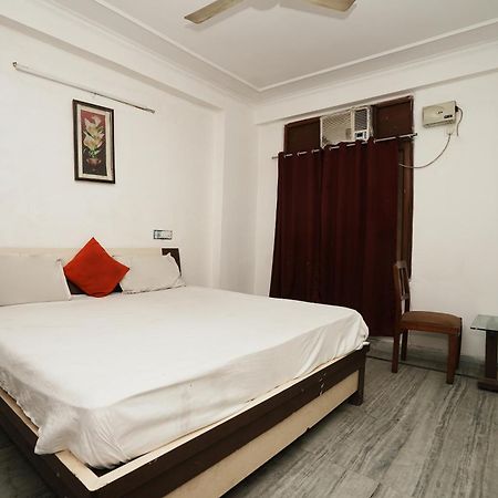 Hotel Sunrise Moon Ню Делхи Екстериор снимка
