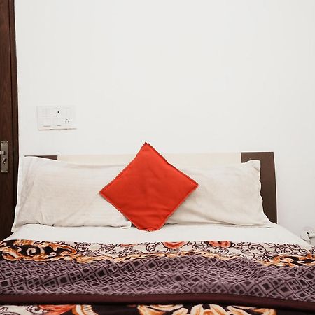 Hotel Sunrise Moon Ню Делхи Екстериор снимка