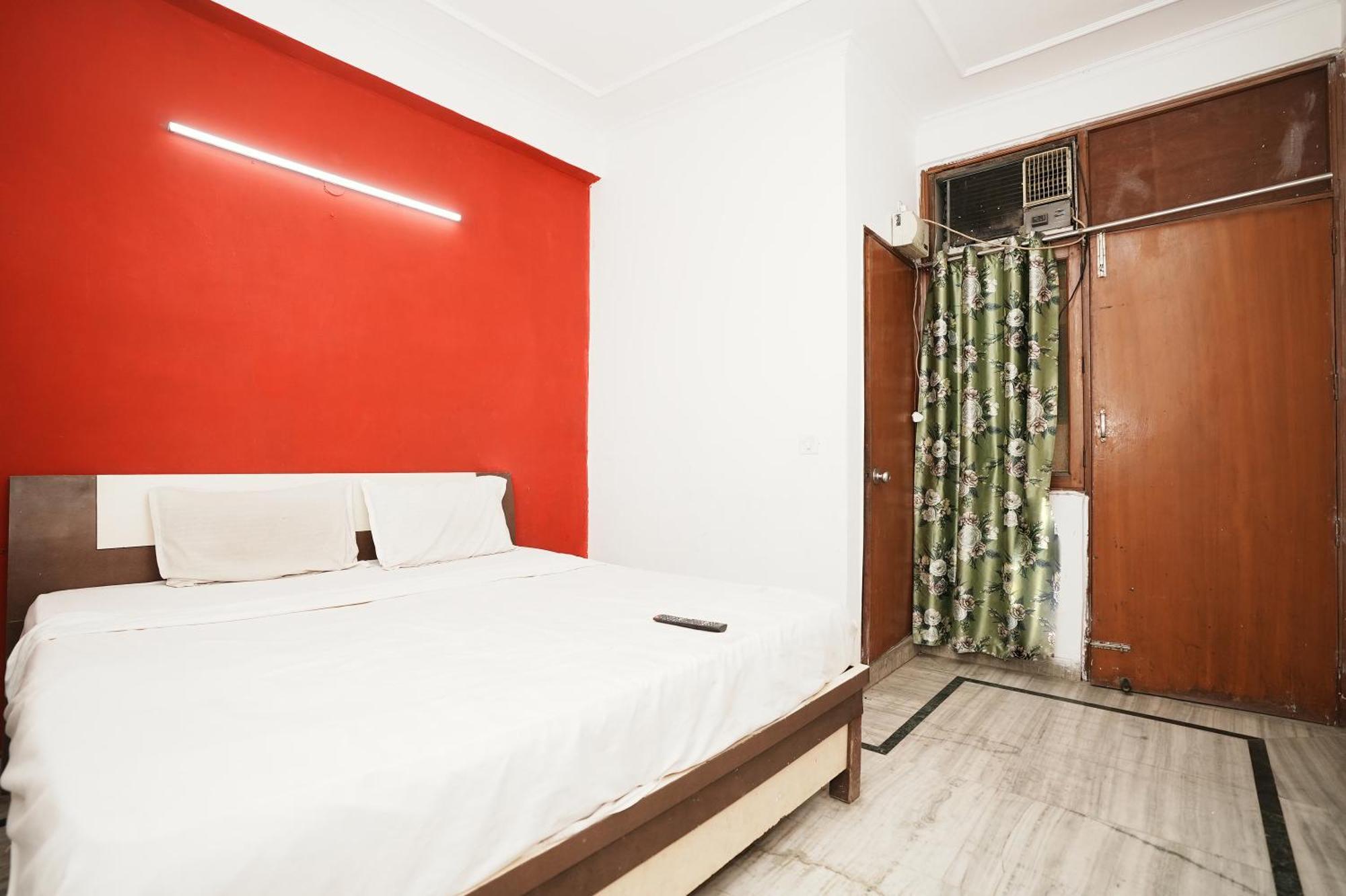 Hotel Sunrise Moon Ню Делхи Екстериор снимка