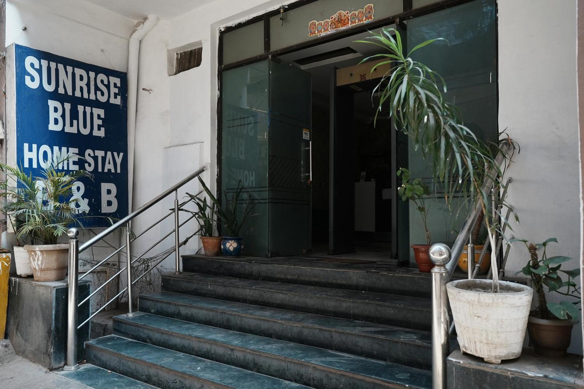 Hotel Sunrise Moon Ню Делхи Екстериор снимка