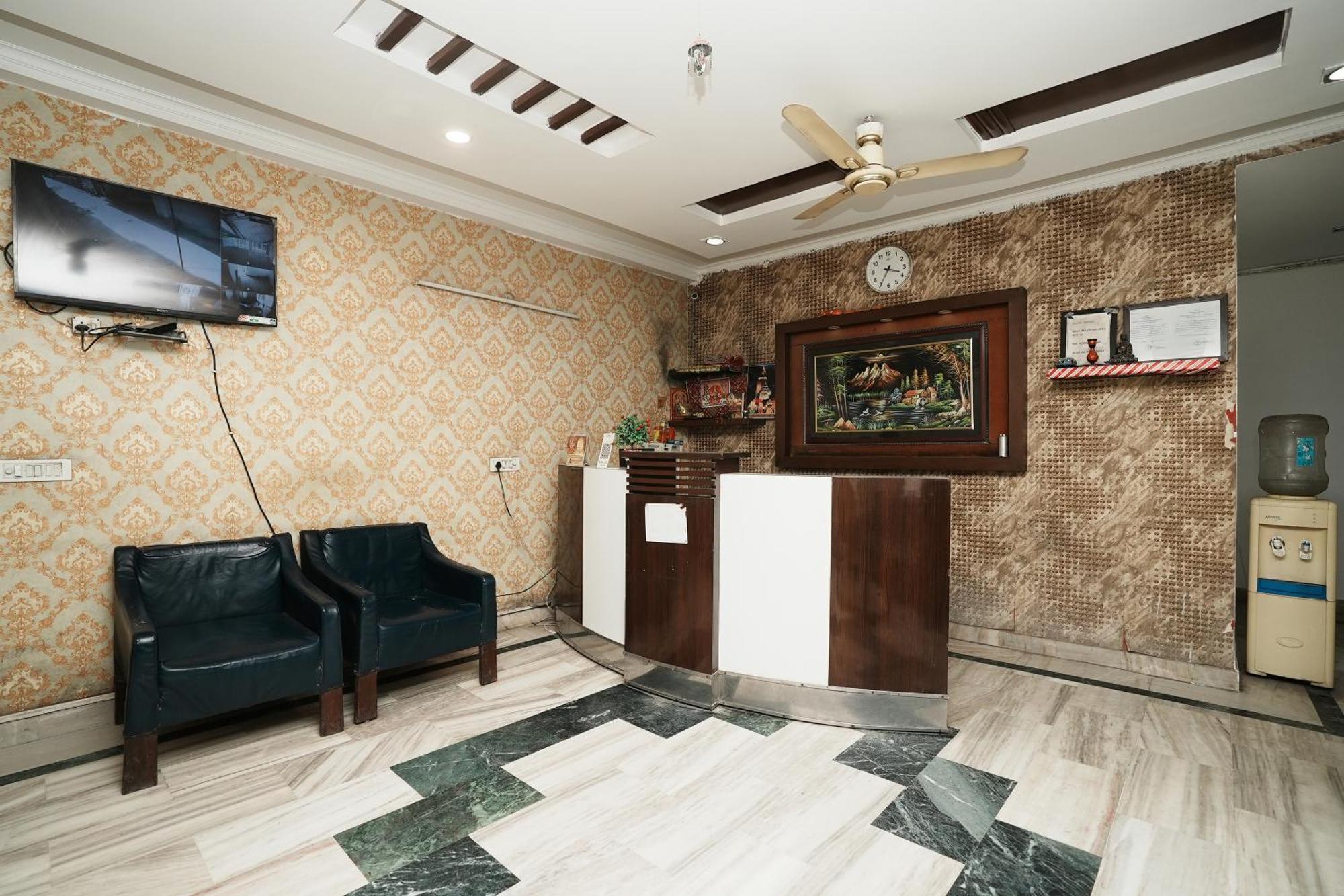 Hotel Sunrise Moon Ню Делхи Екстериор снимка